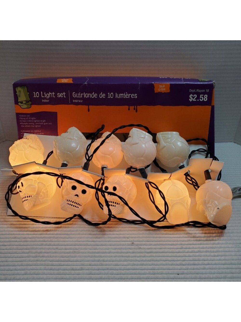 10 Skull Halloween Blow Mold String Light Set Box Vintage Plastic White Works
